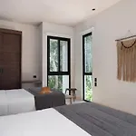 Luxury 3Br Apartment In A Gated Community Large Pool