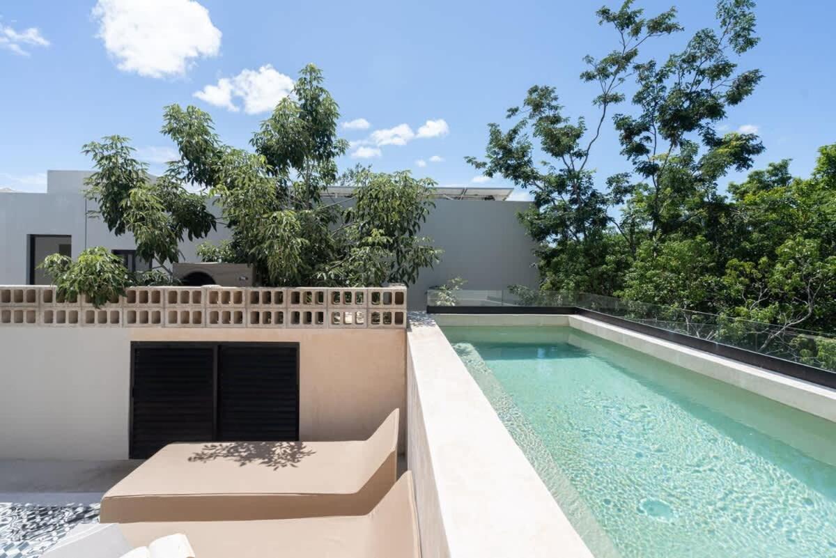 Luxury 3br In A Gated Community Large Pool Holiday home Tulum