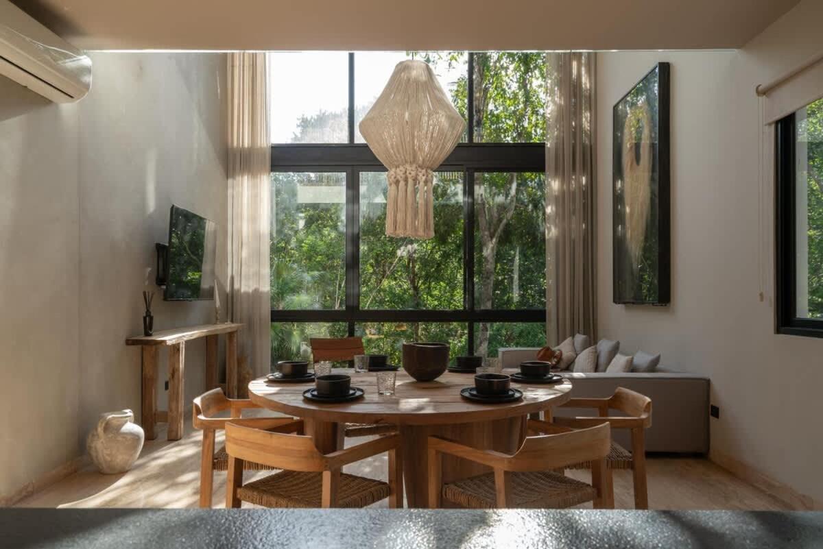 Luxury 3br In A Gated Community Large Pool Holiday home Tulum